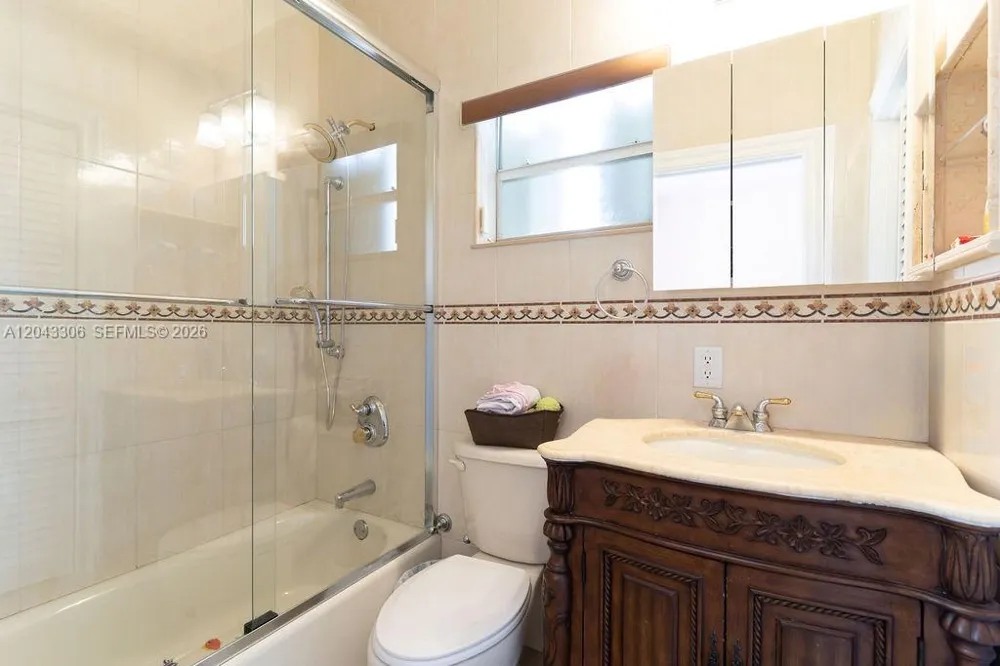 13370 SW 34th St Miami, FL 33175