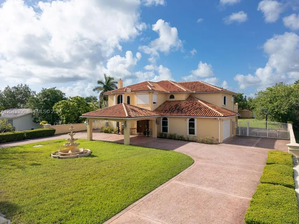 13370 SW 34th St Miami, FL 33175