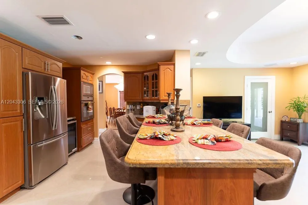 13370 SW 34th St Miami, FL 33175
