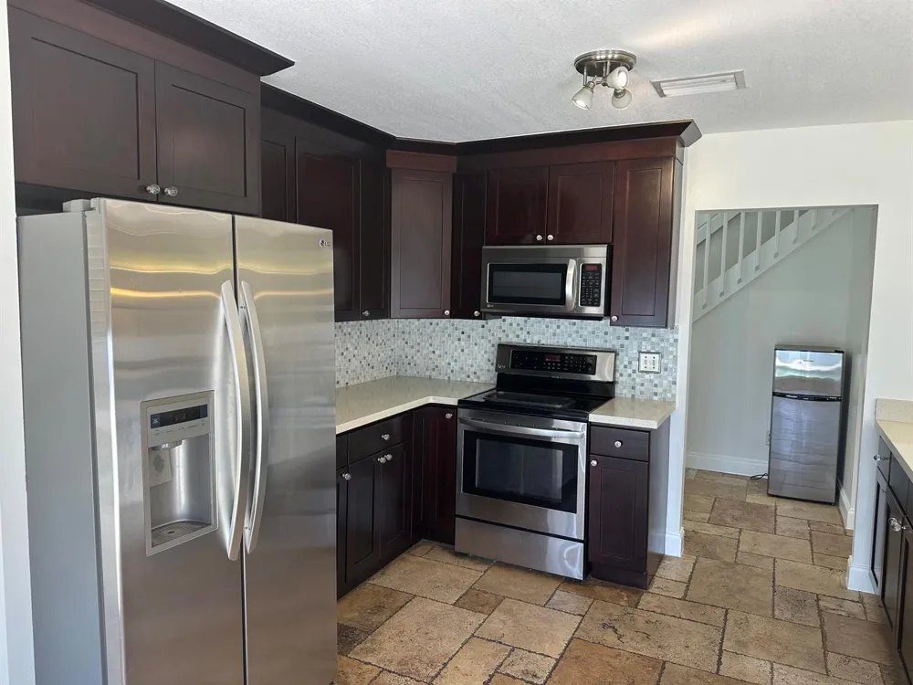 5220 NW 53rd Avenue Coconut Creek, FL 33073