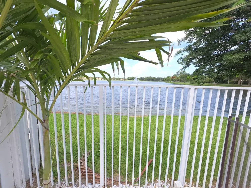 5220 NW 53rd Avenue Coconut Creek, FL 33073