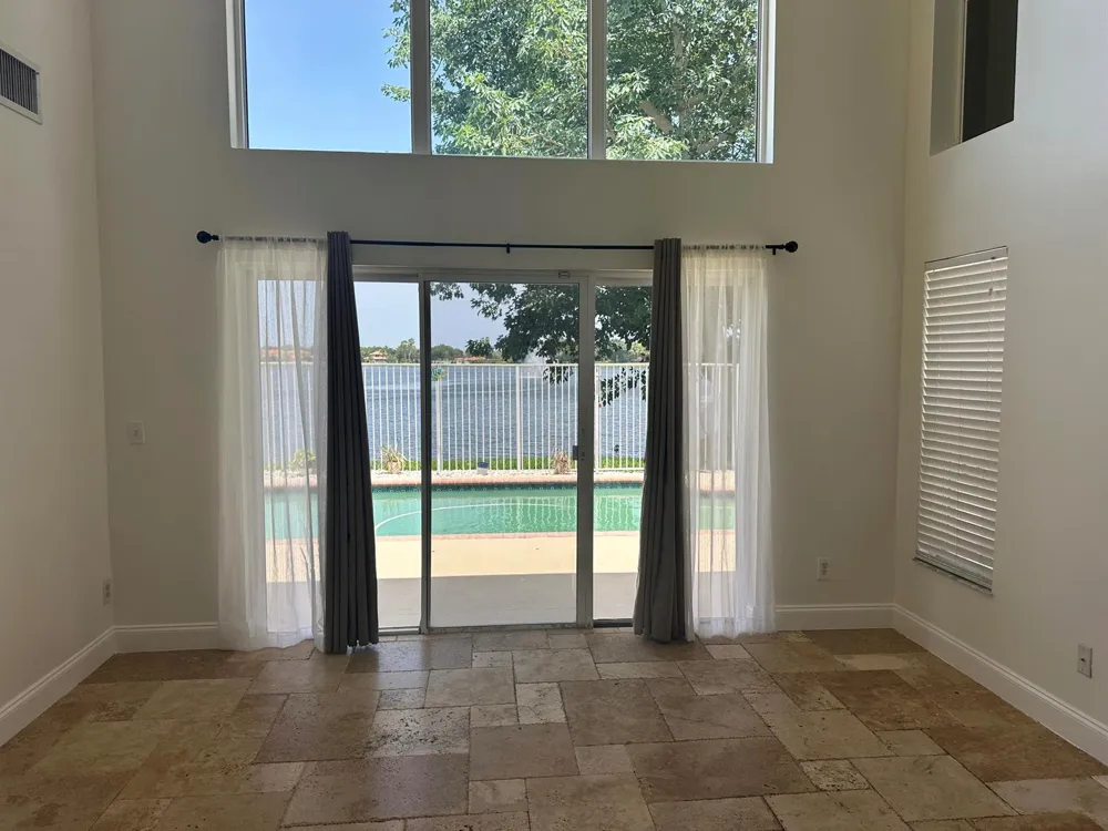 5220 NW 53rd Avenue Coconut Creek, FL 33073
