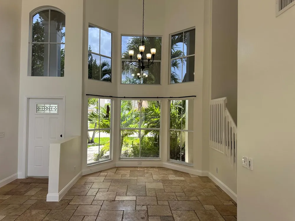 5220 NW 53rd Avenue Coconut Creek, FL 33073