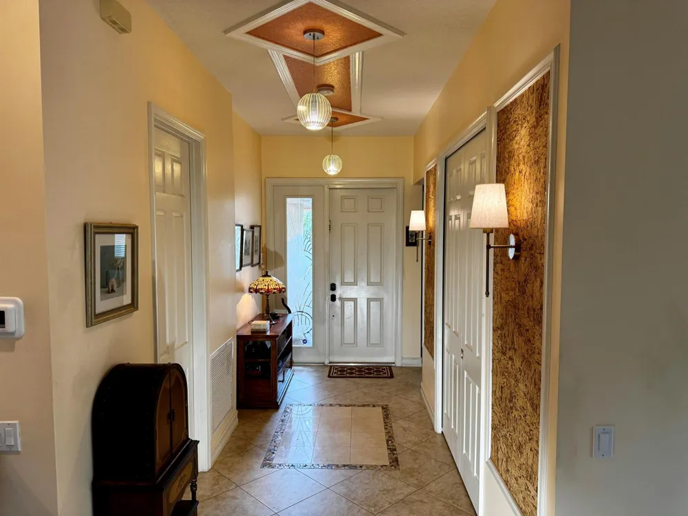 9385 Ivory Isle Road Boynton Beach, FL 33473