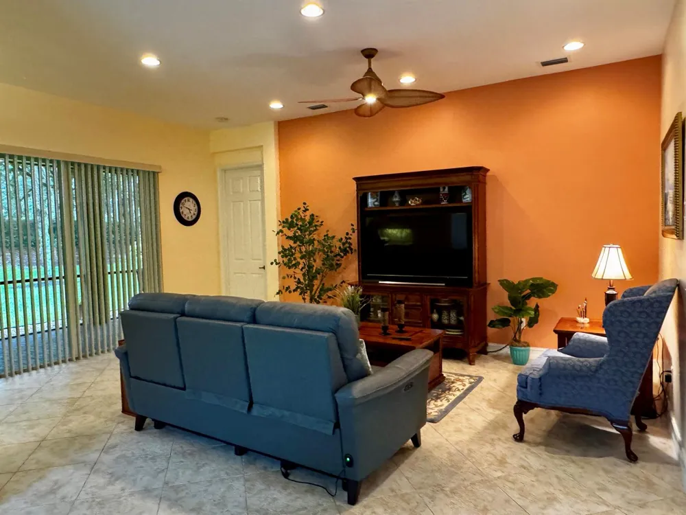 9385 Ivory Isle Road Boynton Beach, FL 33473