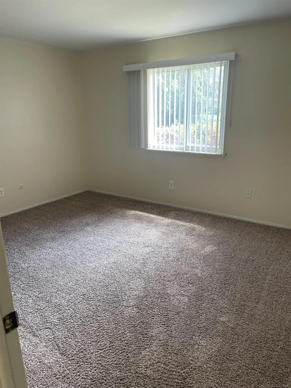 38220 Fairway Court Clinton Charter Township, MI 48038
