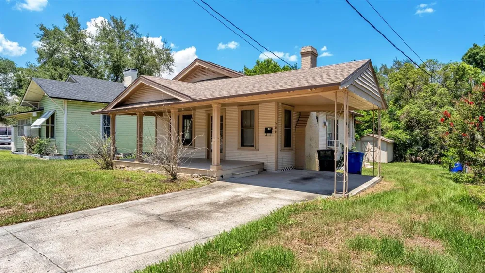 506 S MCKAY AVENUE Lakeland, FL 33801