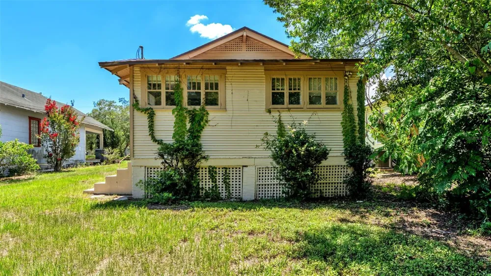 506 S MCKAY AVENUE Lakeland, FL 33801