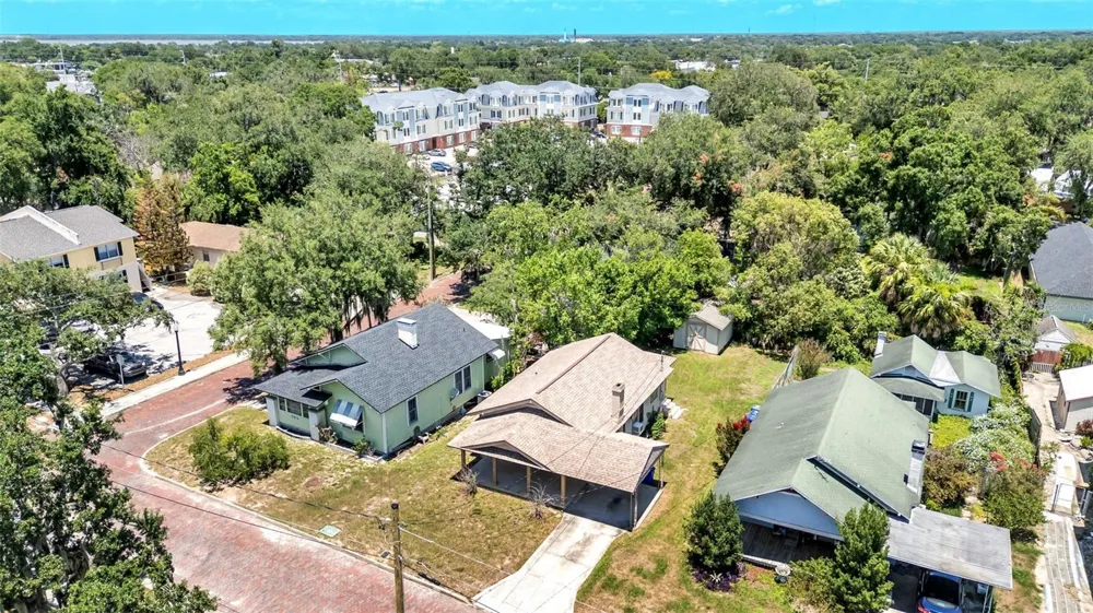 506 S MCKAY AVENUE Lakeland, FL 33801