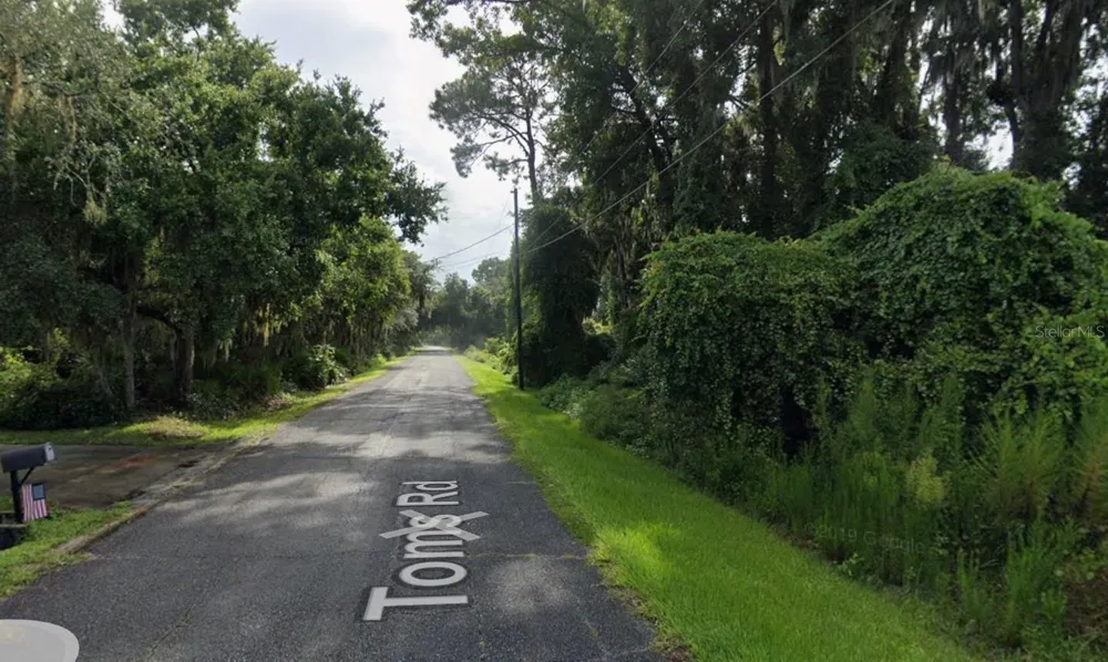 266 TOMS ROAD Debary, FL 32713