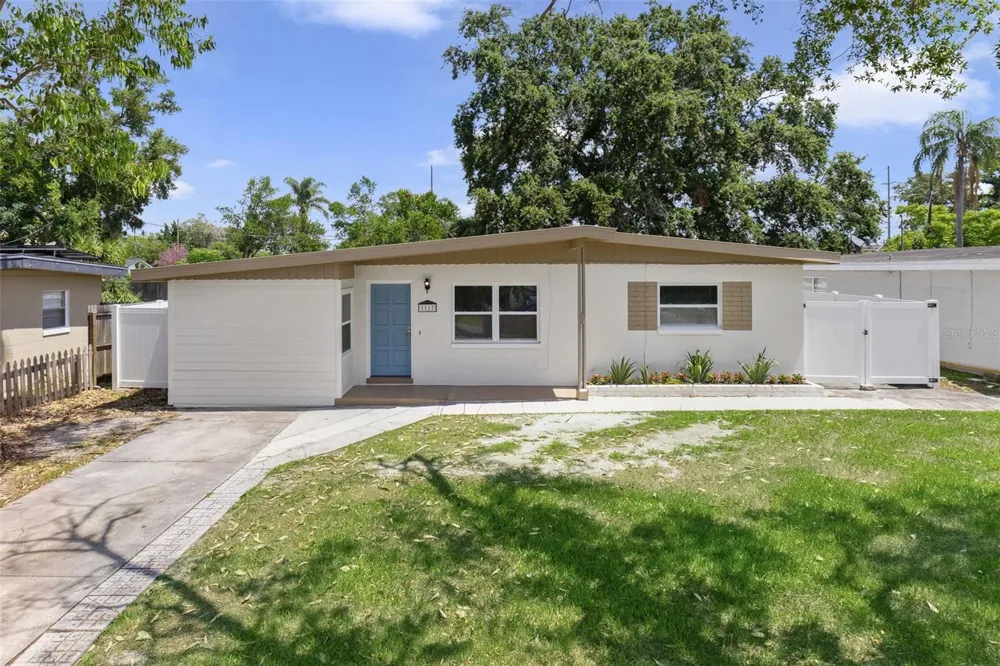 1117 NEUSE AVENUE Orlando, FL 32804