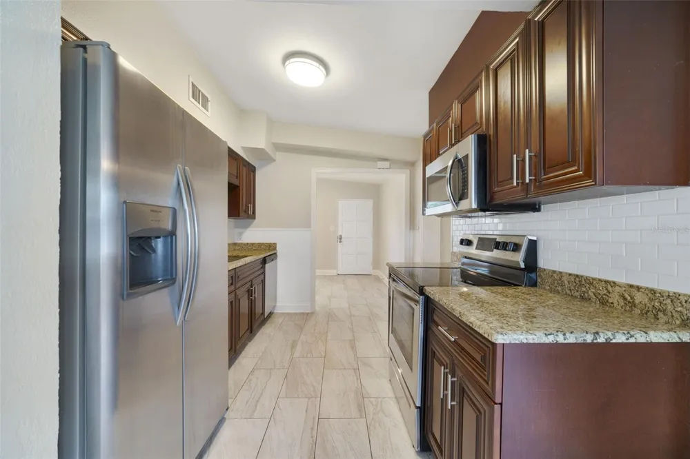 1117 NEUSE AVENUE Orlando, FL 32804