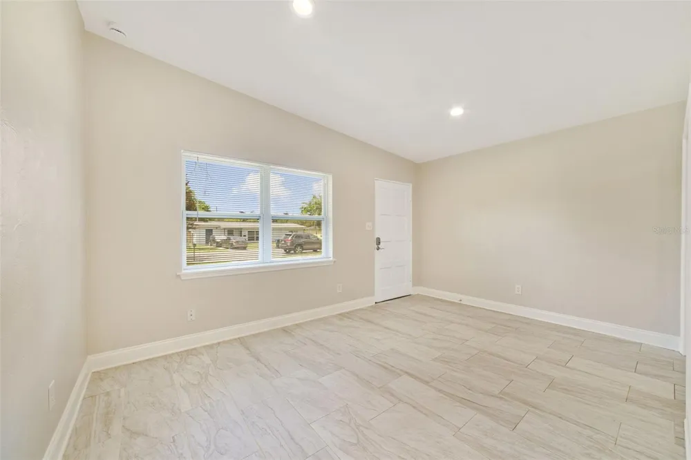 1117 NEUSE AVENUE Orlando, FL 32804