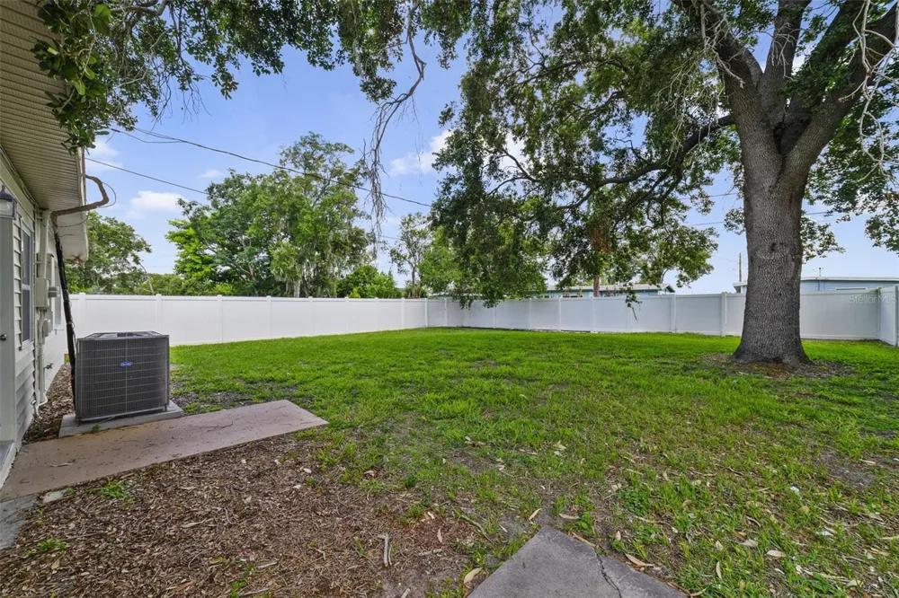 1117 NEUSE AVENUE Orlando, FL 32804