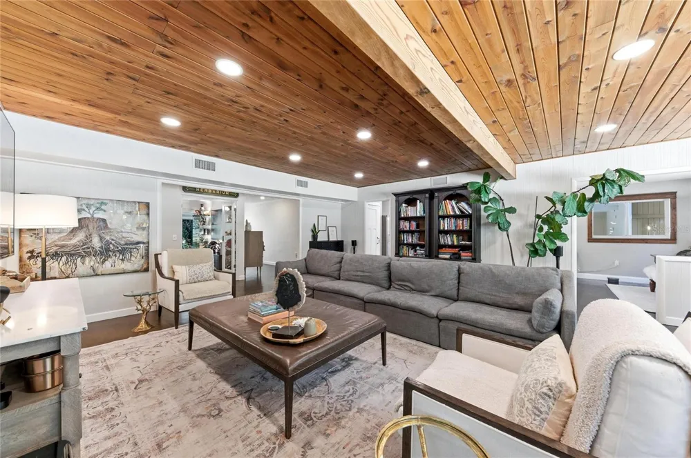 2515 49TH STREET Sarasota, FL 34234