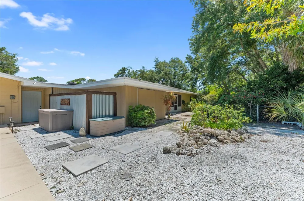 2515 49TH STREET Sarasota, FL 34234