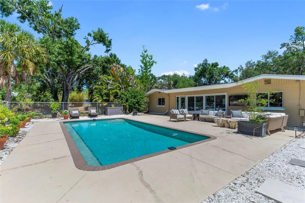 2515 49TH STREET Sarasota, FL 34234