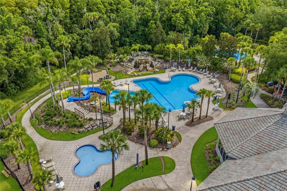 5125 PALM SPRINGS BOULEVARD #1204 Tampa, FL 33647