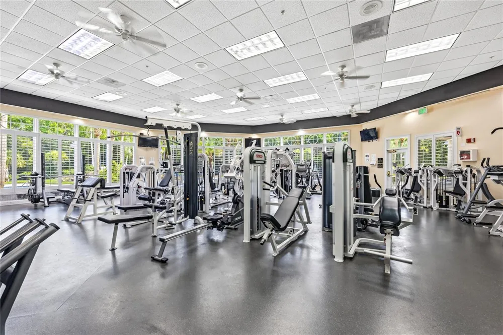 5125 PALM SPRINGS BOULEVARD #1204 Tampa, FL 33647