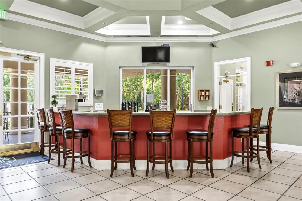5125 PALM SPRINGS BOULEVARD #1204 Tampa, FL 33647