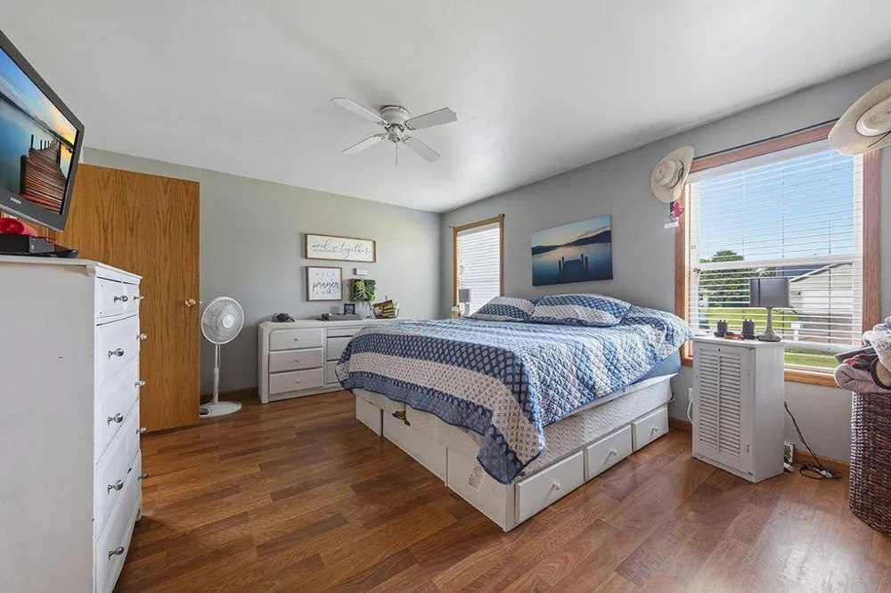228 Plum Run Le Sueur, MN 56058