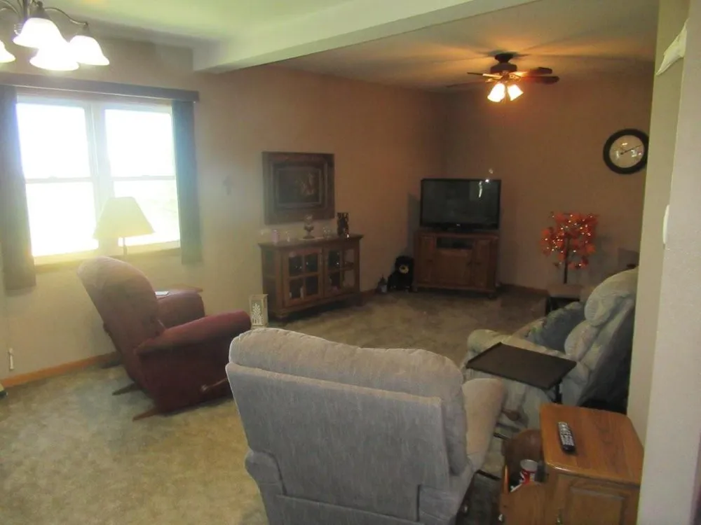 440 Main Street Kenneth, MN 56147
