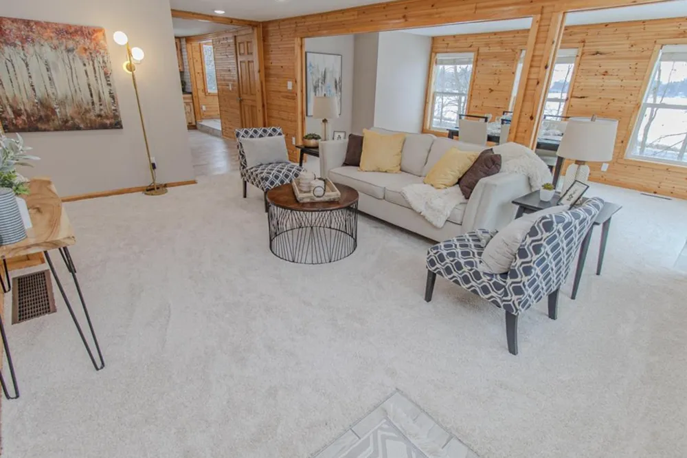 15367 US 71 Sauk Centre, MN 56378