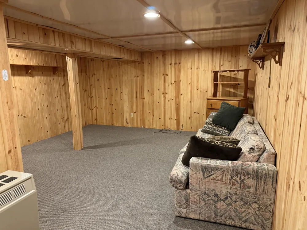 202 Kent Road Hoyt Lakes, MN 55750