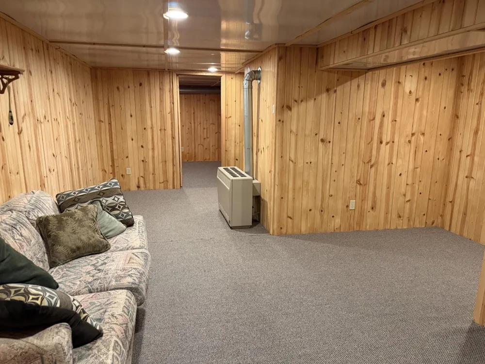 202 Kent Road Hoyt Lakes, MN 55750