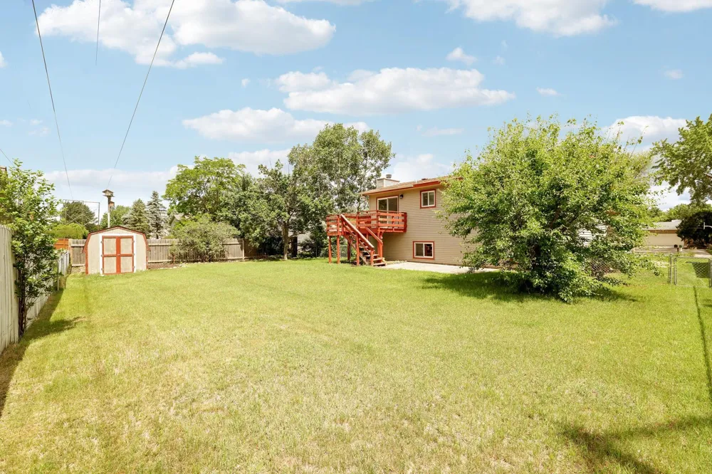 7337 116th Place Champlin, MN 55316
