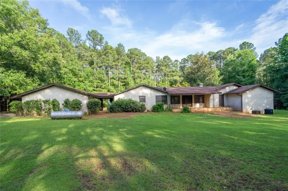 882B GAISSERT CHURCH ROAD Sparta, GA 31087