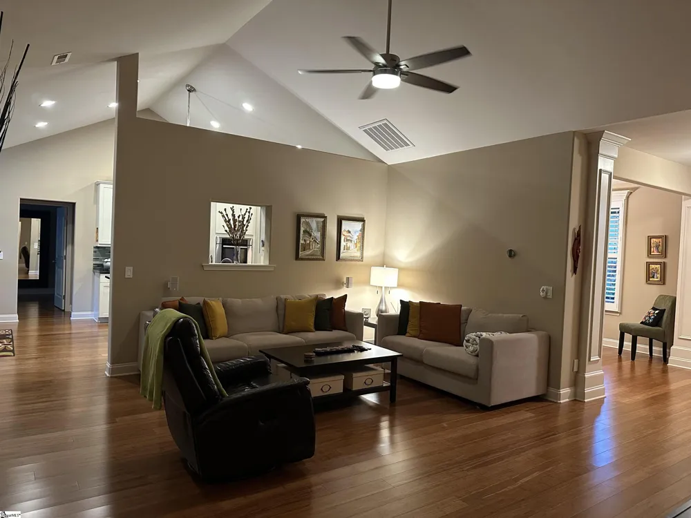 933 Benchmark Drive Wellford, SC 29385