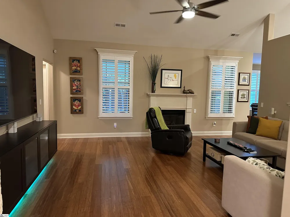 933 Benchmark Drive Wellford, SC 29385