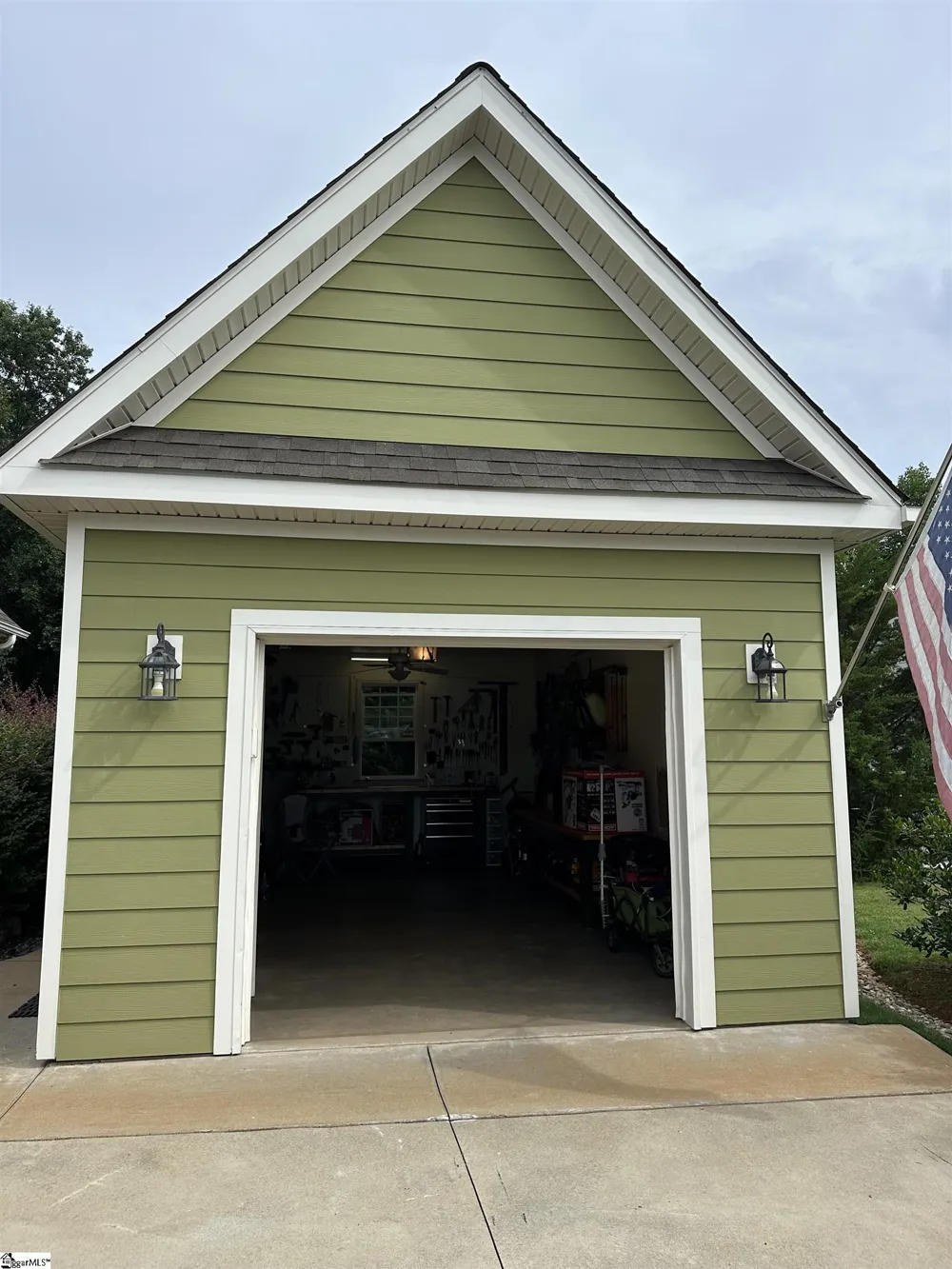933 Benchmark Drive Wellford, SC 29385