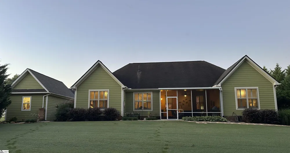 933 Benchmark Drive Wellford, SC 29385