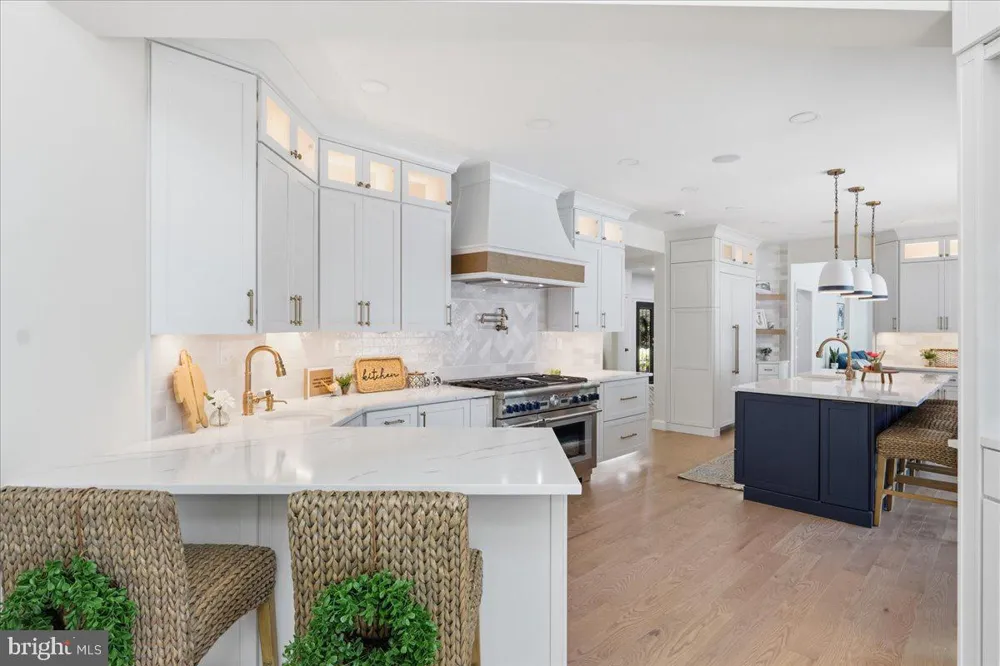 1242 INLYNNVIEW ROAD Virginia Beach, VA 23454