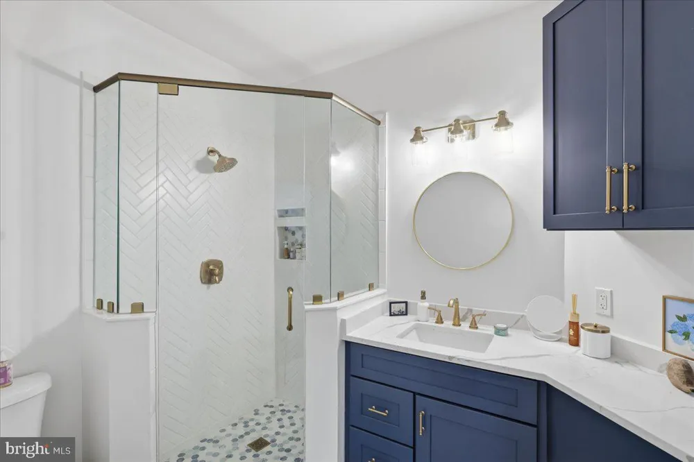 1242 INLYNNVIEW ROAD Virginia Beach, VA 23454
