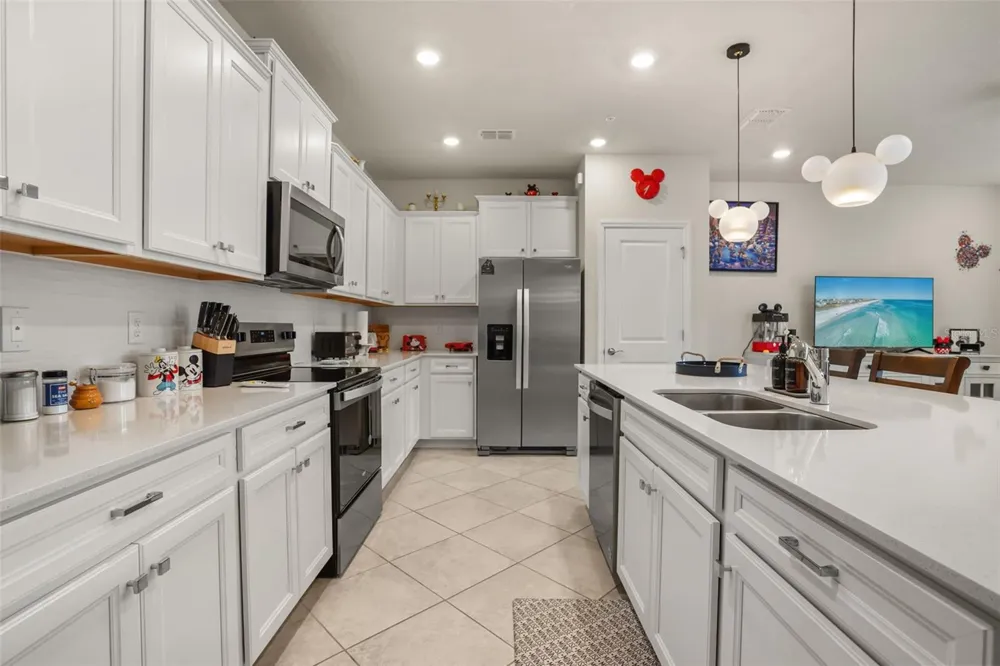 1284 BLUE ISLAND DRIVE Clermont, FL 34714