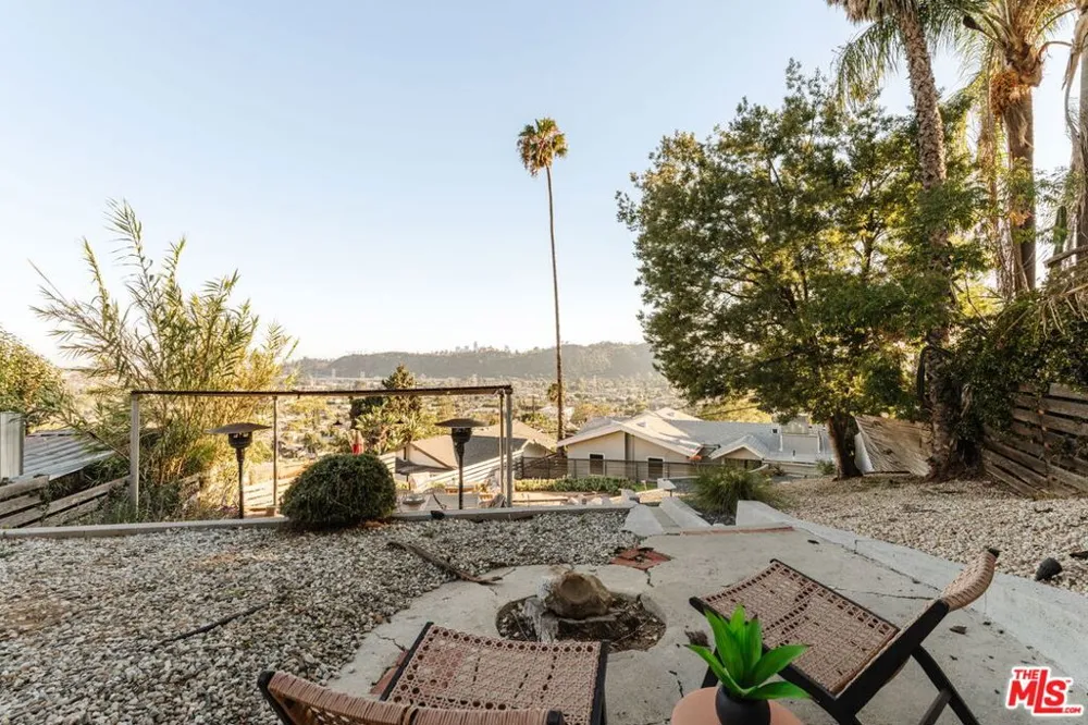 3608 Roseview Avenue Los Angeles, CA 90065
