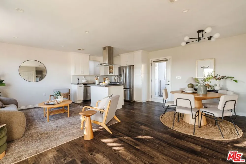 3608 Roseview Avenue Los Angeles, CA 90065
