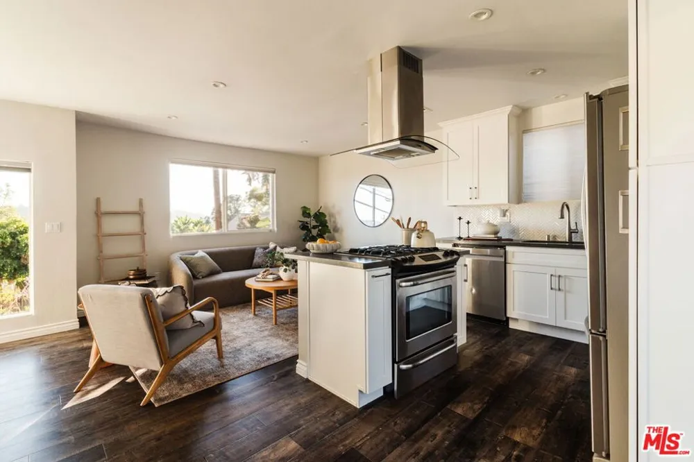 3608 Roseview Avenue Los Angeles, CA 90065