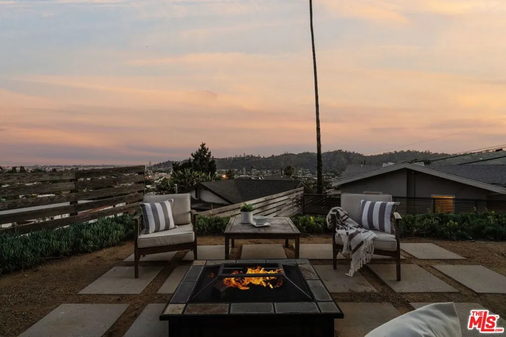 3608 Roseview Avenue Los Angeles, CA 90065