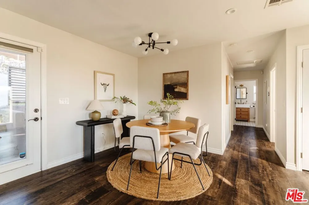 3608 Roseview Avenue Los Angeles, CA 90065