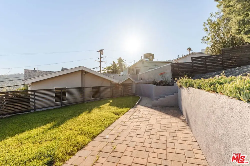 3608 Roseview Avenue Los Angeles, CA 90065