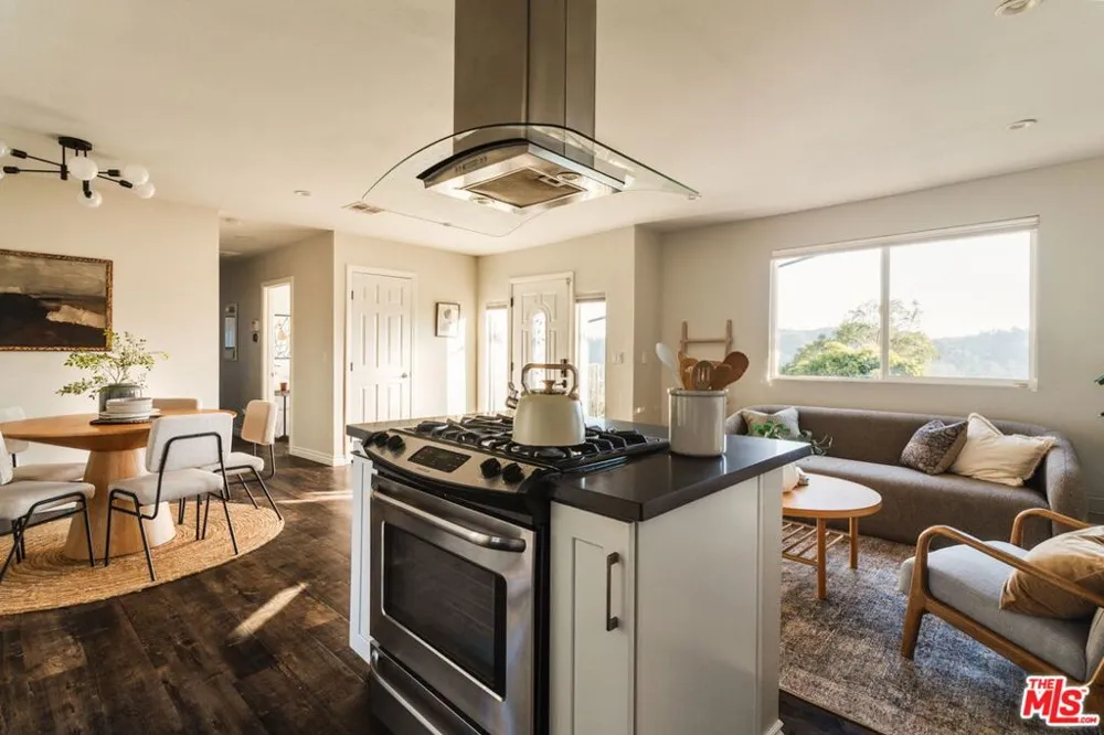 3608 Roseview Avenue Los Angeles, CA 90065