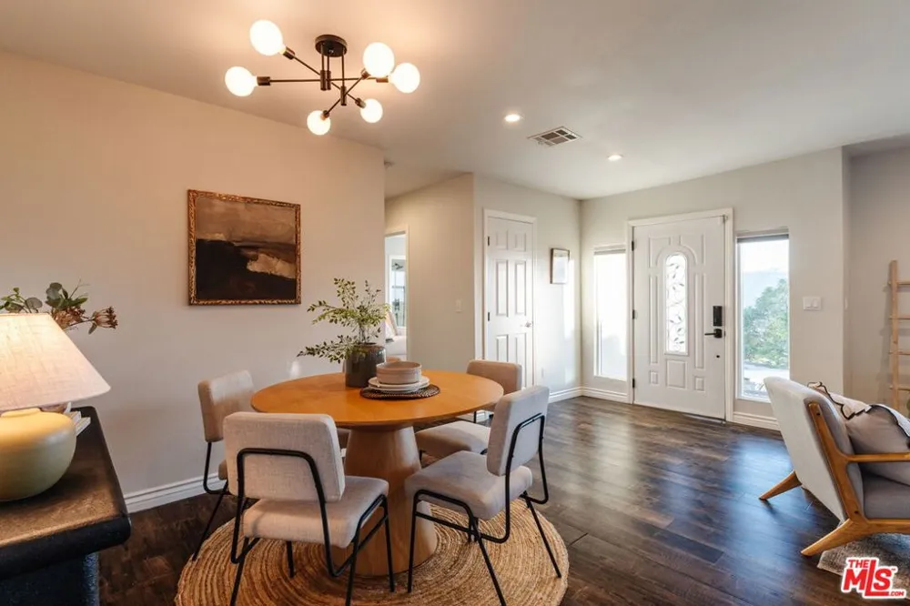 3608 Roseview Avenue Los Angeles, CA 90065