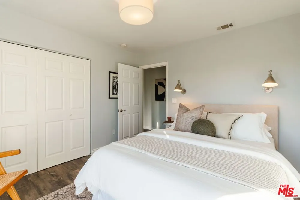 3608 Roseview Avenue Los Angeles, CA 90065
