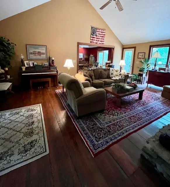 2369 Hoody Hudson Road Cataula, GA 31804