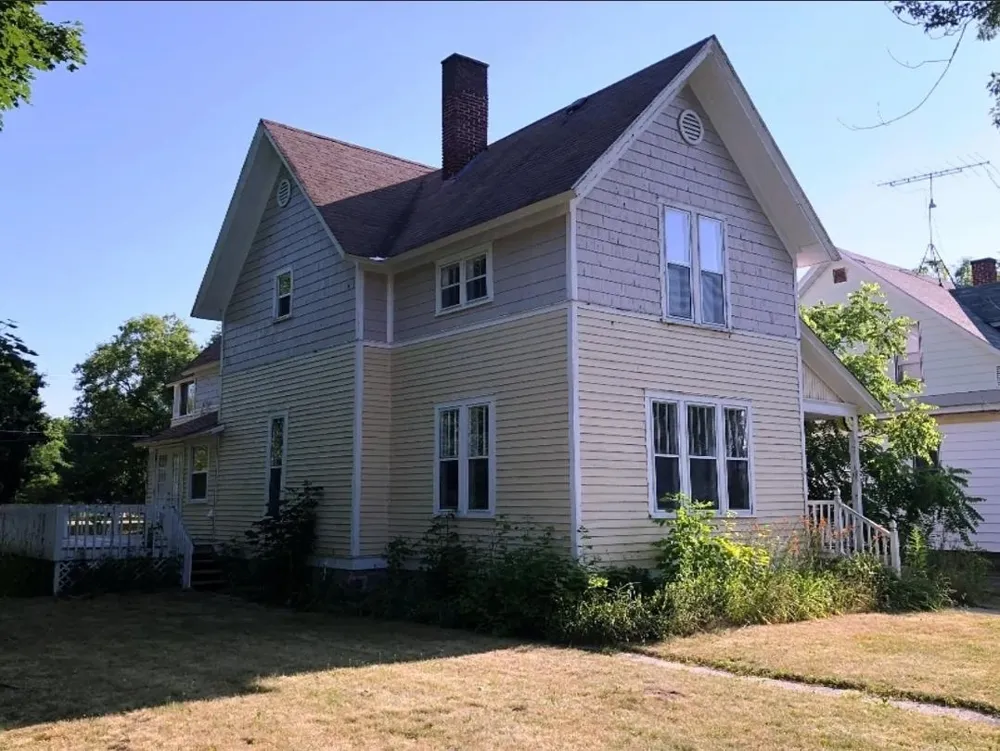 216 W Franklin Avenue Richmond Township, MI 49677