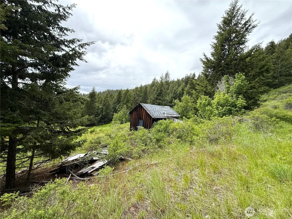 0 Pontiac Ridge Road Oroville, WA 98844